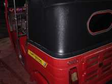 https://riyasewana.com/uploads/bajaj-re205-2017-810314012282.jpg