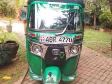 Bajaj RE 205 2018 Three Wheel