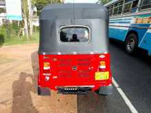 https://riyasewana.com/uploads/bajaj-re205-20856404573.jpg
