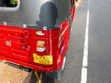 https://riyasewana.com/uploads/bajaj-re205-20857216976.jpg