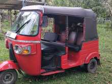 Bajaj RE 205 2012 Three Wheel