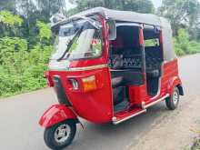 Bajaj RE 205 2011 Three Wheel