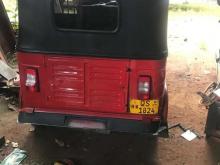 https://riyasewana.com/uploads/bajaj-re205-211905346234.jpg