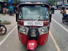 Bajaj RE 205 2015 Three Wheel