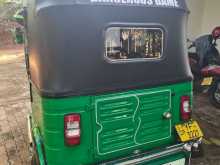 https://riyasewana.com/uploads/bajaj-re205-21707344072.jpg