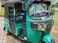 https://riyasewana.com/uploads/bajaj-re205-221652266355.jpg