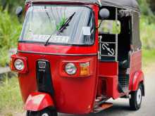 Bajaj RE 205 2012 Three Wheel