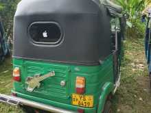 https://riyasewana.com/uploads/bajaj-re205-222246104042.jpg