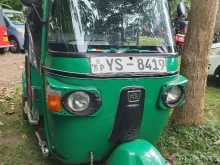 Bajaj RE 205 2011 Three Wheel