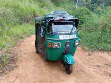 Bajaj RE 205 2013 Three Wheel