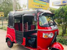 https://riyasewana.com/uploads/bajaj-re205-22830146705.jpg
