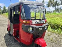 Bajaj RE 205 2015 Three Wheel