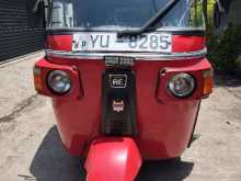 Bajaj RE 205 2011 Three Wheel