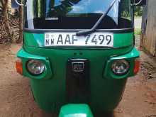 Bajaj RE 205 2013 Three Wheel