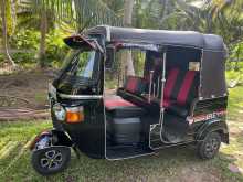 Bajaj RE 205 2010 Three Wheel
