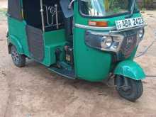 Bajaj RE 205 2015 Three Wheel