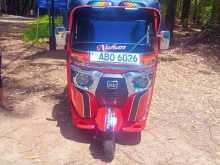 Bajaj RE 205 2016 Three Wheel