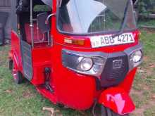 https://riyasewana.com/uploads/bajaj-re205-241421164572.jpg