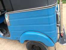 https://riyasewana.com/uploads/bajaj-re205-251019104352.jpg