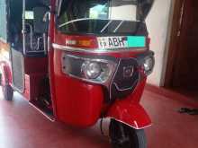 Bajaj RE 205 2015 Three Wheel