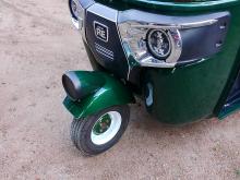 Bajaj RE 205 2014 Three Wheel