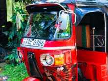 Bajaj RE 205 2012 Three Wheel