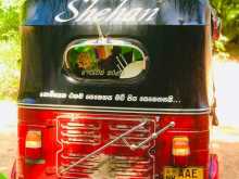 https://riyasewana.com/uploads/bajaj-re205-25702544923.jpg