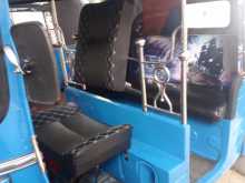 https://riyasewana.com/uploads/bajaj-re205-2618193824.jpg
