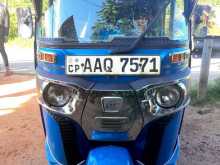 Bajaj RE 205 2014 Three Wheel