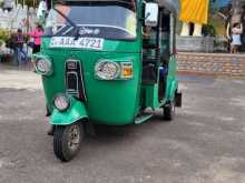 Bajaj RE 205 2012 Three Wheel