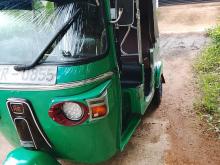 Bajaj RE 205 2011 Three Wheel
