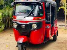 Bajaj Re205 2015 Three Wheel