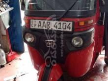 Bajaj RE 205 2014 Three Wheel