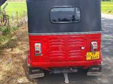 https://riyasewana.com/uploads/bajaj-re205-301431454742.jpg