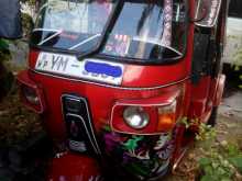 Bajaj RE 205 2011 Three Wheel