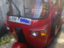 Bajaj RE 205 2011 Three Wheel