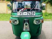 Bajaj RE 205 2011 Three Wheel