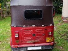 https://riyasewana.com/uploads/bajaj-re205-4-7818276665.jpg