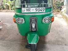 Bajaj RE 205 2011 Three Wheel