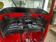 https://riyasewana.com/uploads/bajaj-re205-41245184992.jpg
