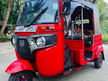 Bajaj RE 205 2014 Three Wheel