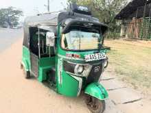 Bajaj RE 205 2014 Three Wheel