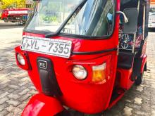 Bajaj RE 205 2011 Three Wheel