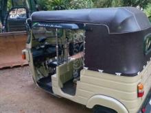 https://riyasewana.com/uploads/bajaj-re205-4190207441318.jpg