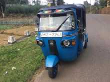 Bajaj RE 205 2012 Three Wheel