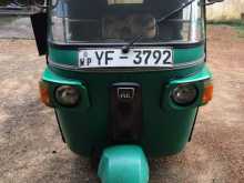 Bajaj RE 205 2010 Three Wheel