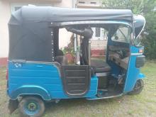 https://riyasewana.com/uploads/bajaj-re205-4stroke-181130406486.jpg