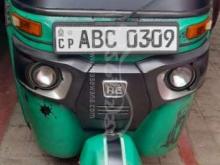 Bajaj RE 205 2015 Three Wheel