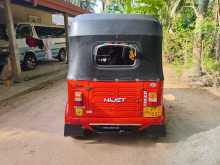 https://riyasewana.com/uploads/bajaj-re205-61805234222.jpg