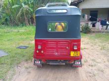 https://riyasewana.com/uploads/bajaj-re205-6318286194.jpg